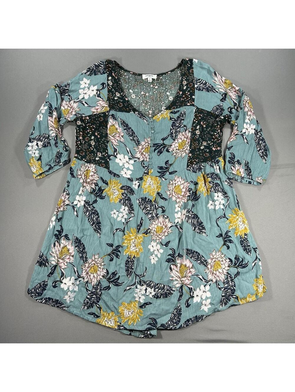 Umgee Top Small Floral Green Pullover Blouse Shirt Tunic V-Nec Boho Easy Care